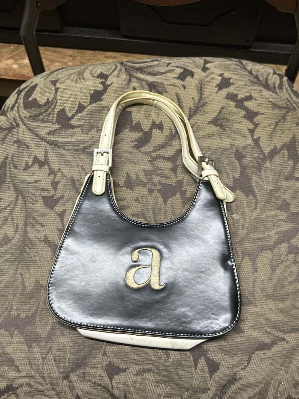 Nine West Vintage Y2K Black and White Shoulder Bag with 'a' Logo